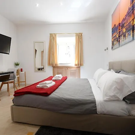 La Casa Degli Osti 2 - Piazza Navona Apartment *